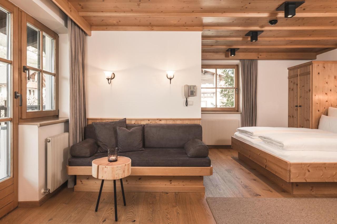 Ferienwohnung Chesa Pale Fiss Exterior foto